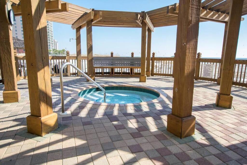 Beachfront Retreat- "The Getaway" Destin Zewnętrze zdjęcie